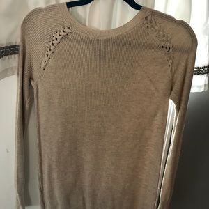 Women’s Long Sleeve Sweater